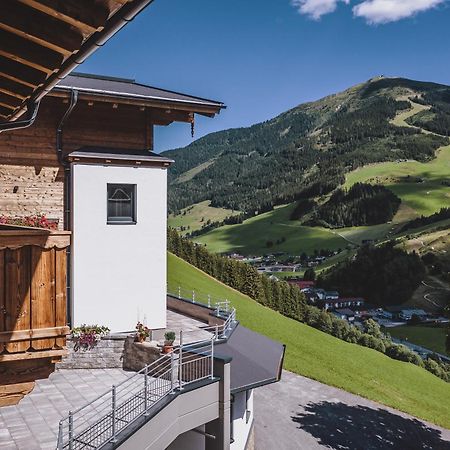 Lindlinghof Aparthotel Saalbach-Hinterglemm Exterior foto