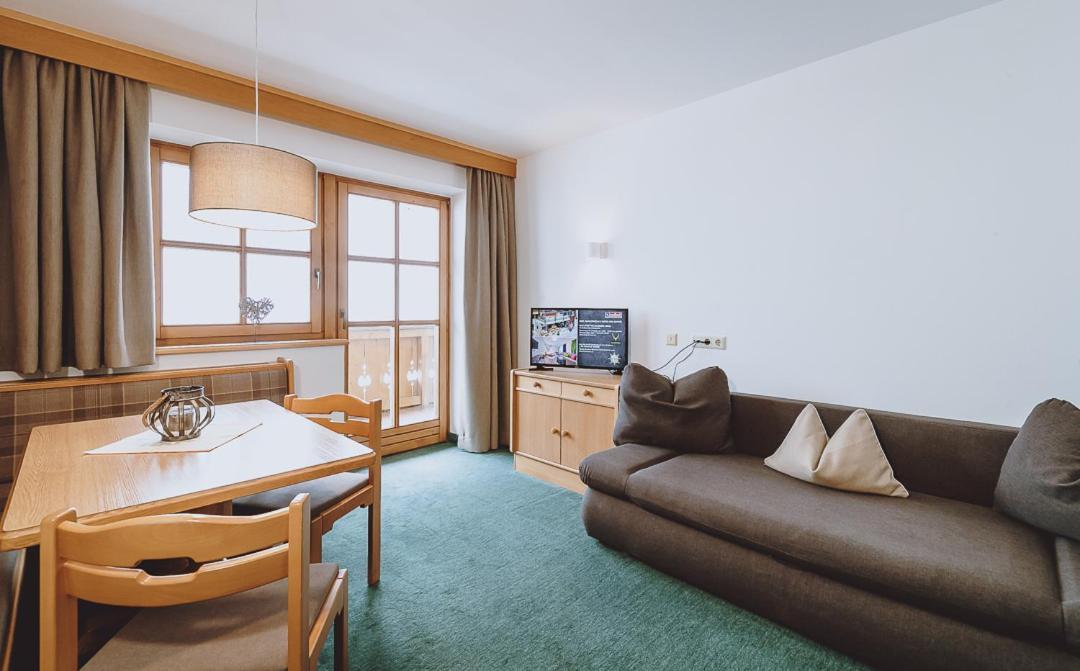 Lindlinghof Aparthotel Saalbach-Hinterglemm Exterior foto