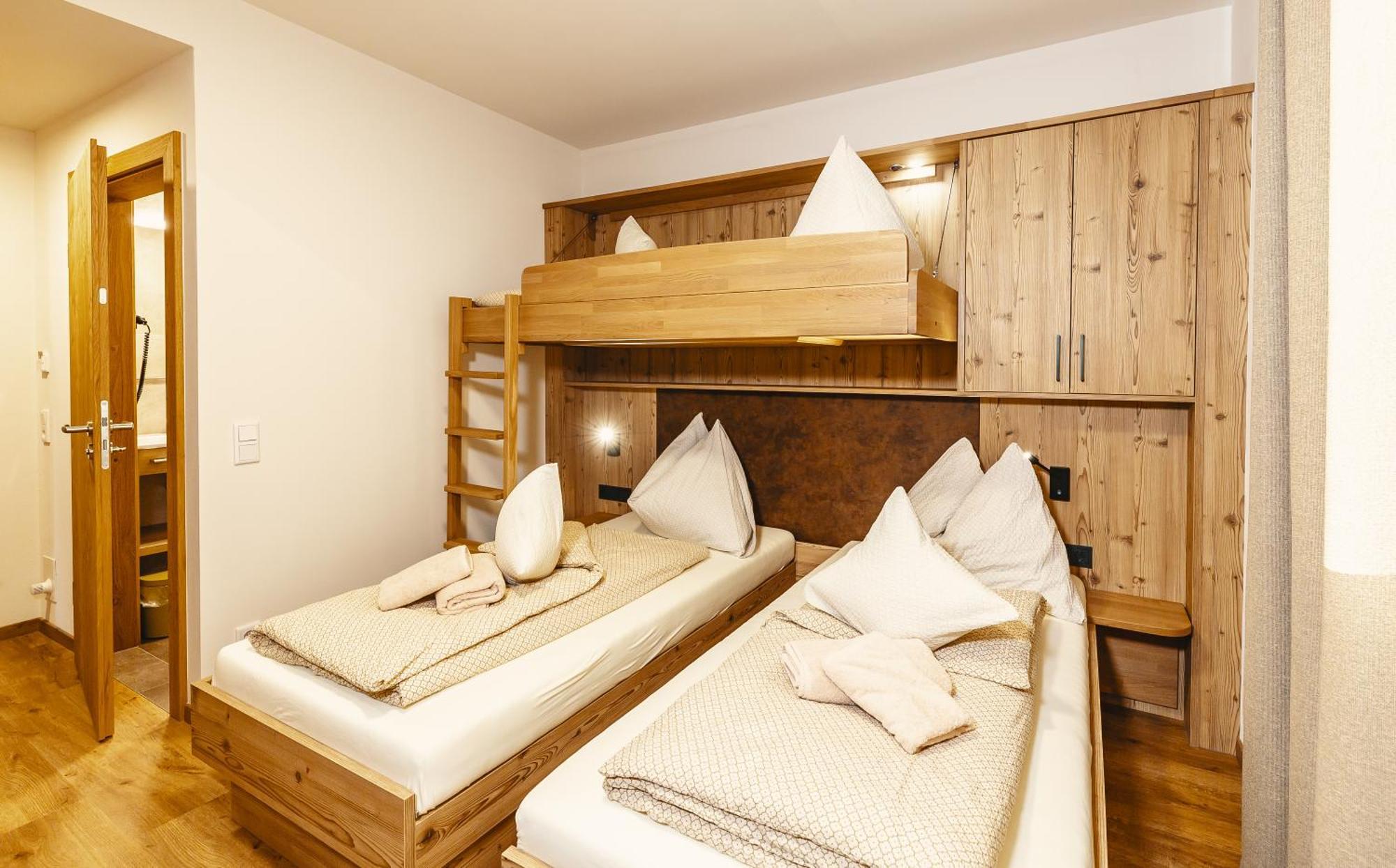 Lindlinghof Aparthotel Saalbach-Hinterglemm Quarto foto
